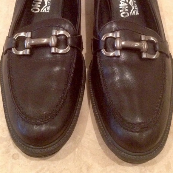 SALVATORE FERRAGAMO Black Leather Loafer Silver Equestrian Horse Bit Detail NICE - Picture 6 of 6